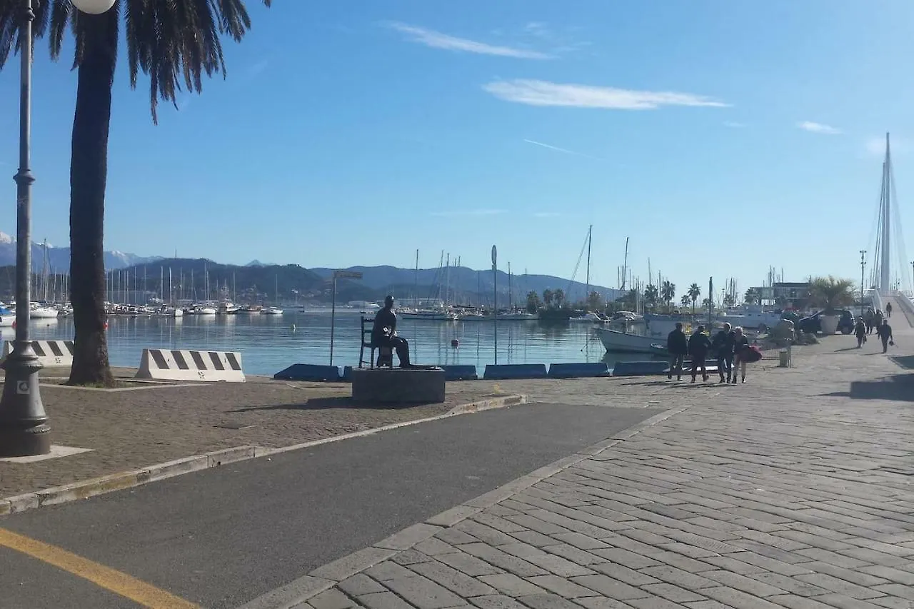 Prione70 Apartment La Spezia 0*,